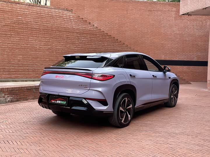 Фото 6 - BYD Sea Lion 07 EV