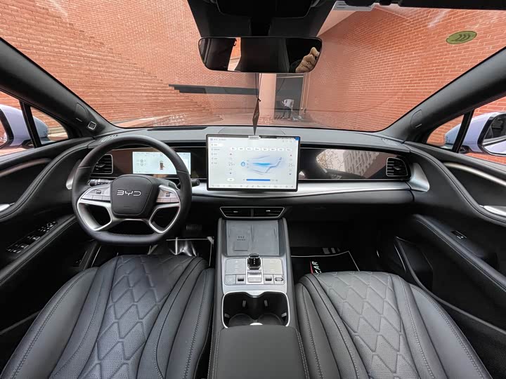 Фото 7 - BYD Sea Lion 07 EV