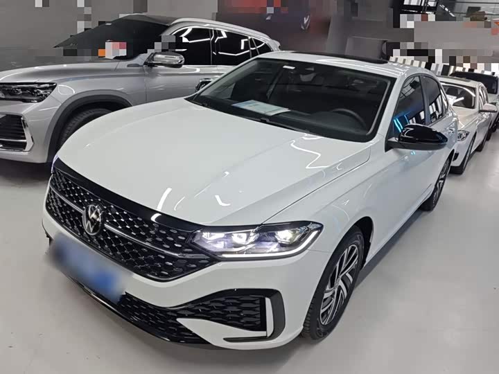 Фото 2 - Volkswagen Lavida