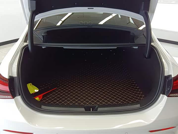 Фото 4 - Mercedes-Benz A-Class