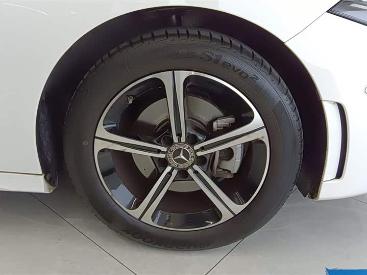 Фото 6 - Mercedes-Benz A-Class