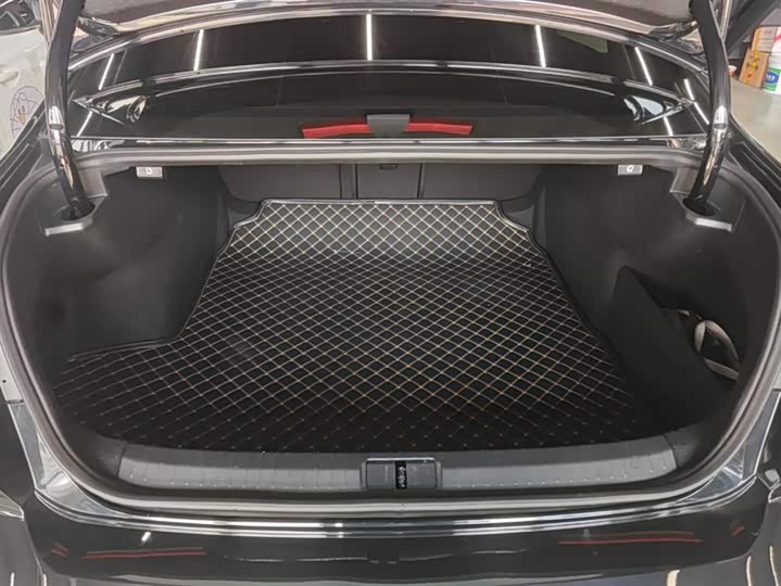 Фото 4 - Volkswagen Magotan