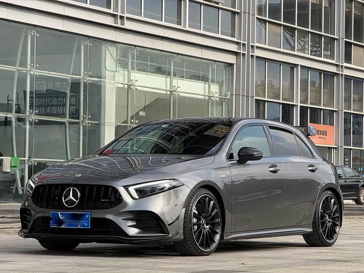 Фото 1 - Mercedes-Benz A-Class AMG