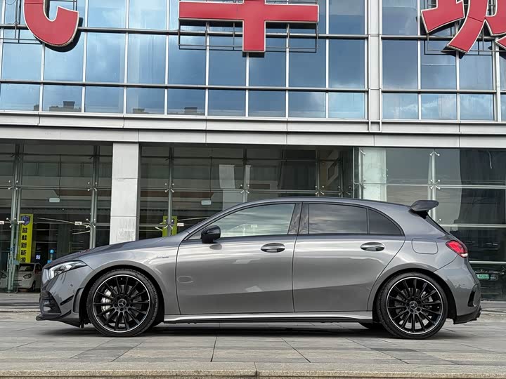 Фото 5 - Mercedes-Benz A-Class AMG