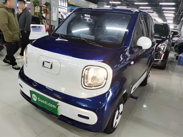 Фото 1 - Bestune Pony