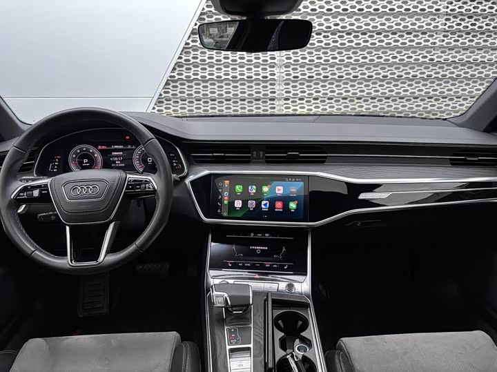 Фото 7 - Audi A6L