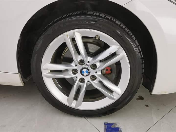 Фото 6 - BMW 1 Series