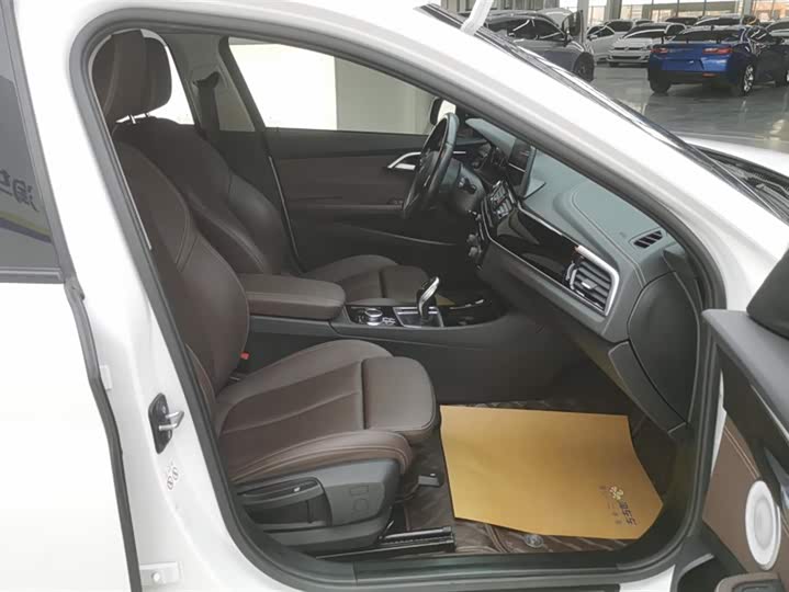 Фото 8 - BMW 1 Series