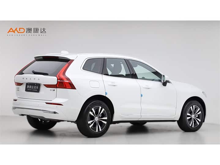 Фото 3 - Volvo XC60