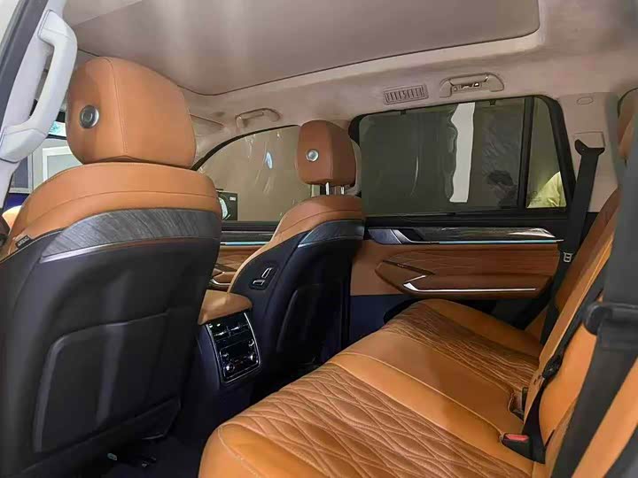 Фото 6 - Tank 500