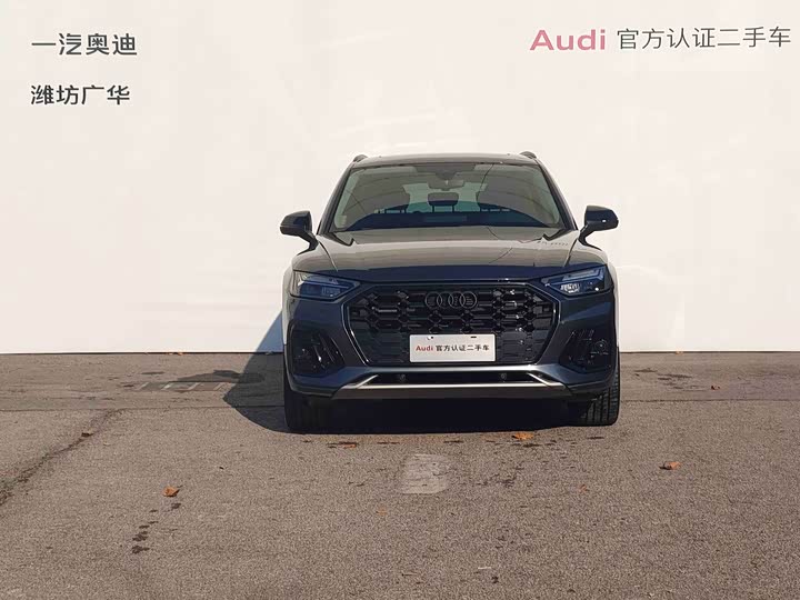 Фото 2 - Audi Q5L