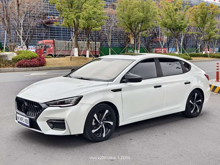 Фото 1 - MG Motor 6