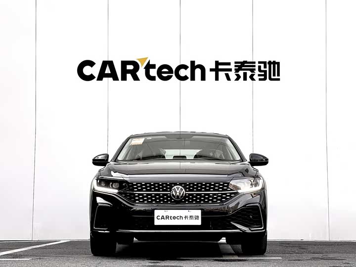 Фото 2 - Volkswagen Passat