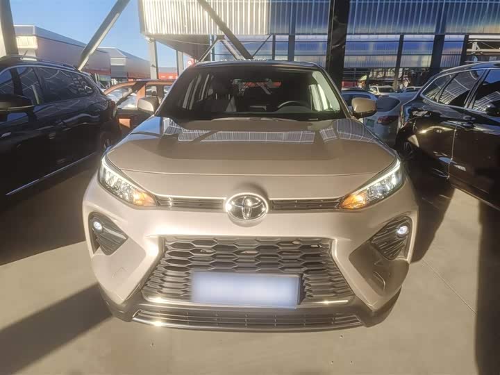 Фото 3 - Toyota Wildlander