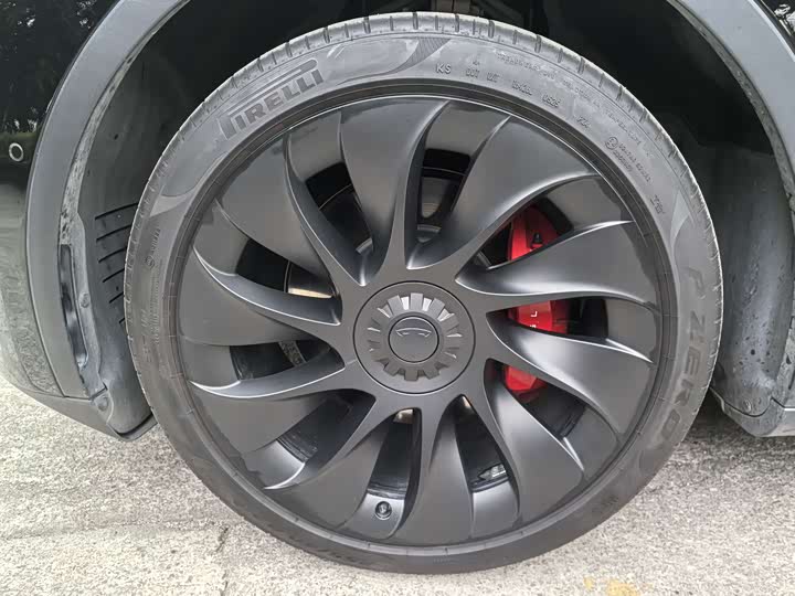 Фото 8 - Tesla Model Y