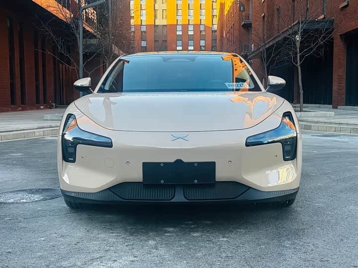 Фото 2 - XPeng Mona M03