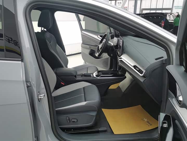 Фото 8 - Volkswagen ID.4 Crozz