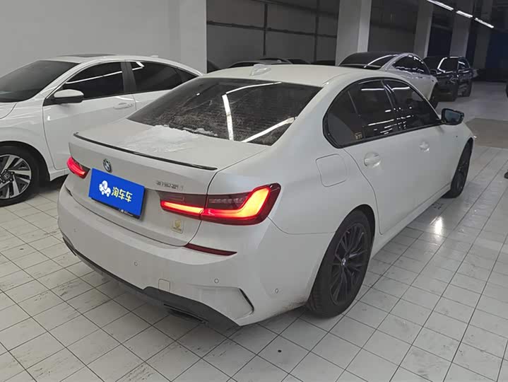 Фото 3 - BMW 3 Series