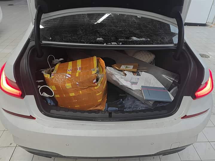 Фото 4 - BMW 3 Series