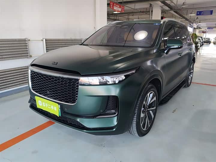 Фото 2 - LiXiang One