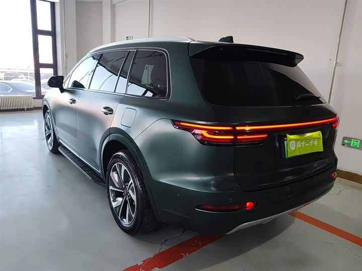 Фото 5 - LiXiang One