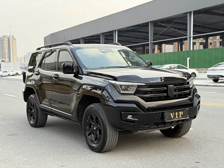 Фото 3 - Tank 400 Hybrid