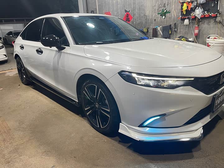 Фото 2 - Honda Integra