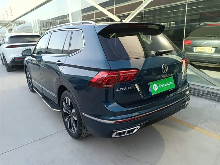 Фото 5 - Volkswagen Tiguan L Pro