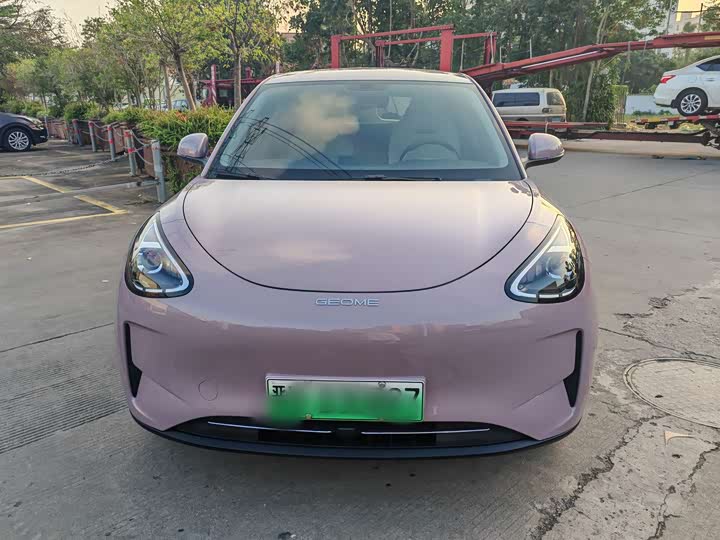 Фото 1 - Geely Galaxy Geome