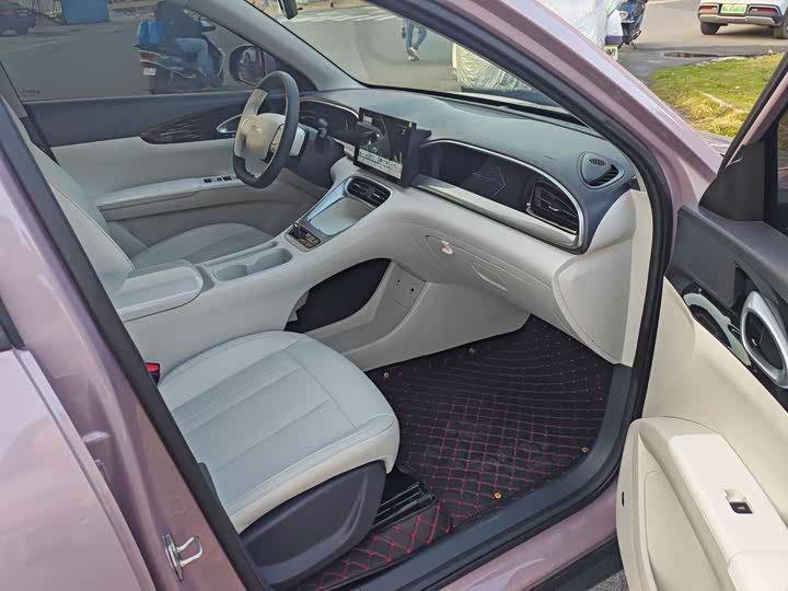 Фото 5 - Geely Galaxy Geome