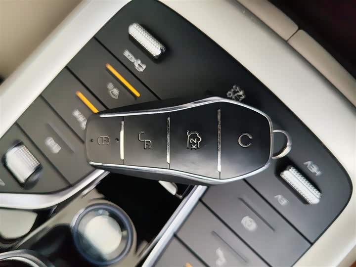 Фото 9 - BYD Song Pro Hybrid