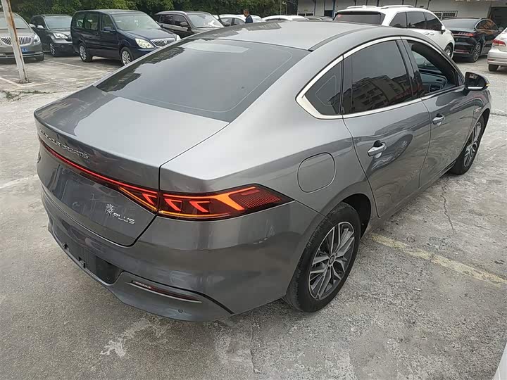 Фото 7 - BYD Qin Plus