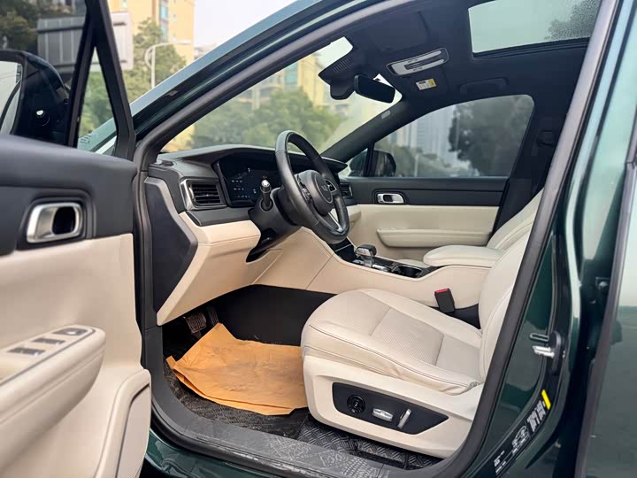 Фото 6 - LiXiang One