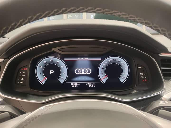 Фото 4 - Audi A6L