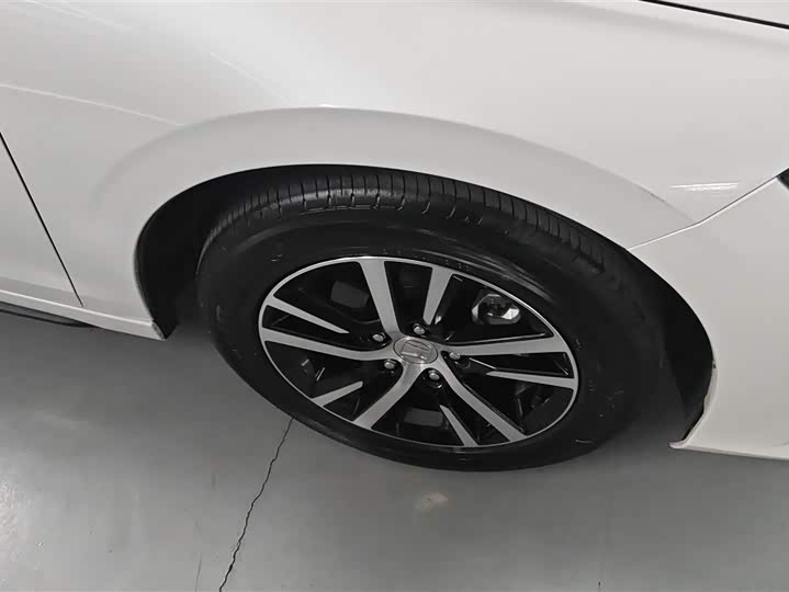 Фото 6 - Honda Civic