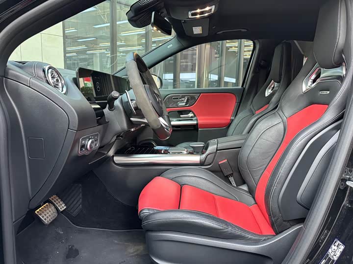 Фото 5 - Mercedes-Benz GLA-Class AMG