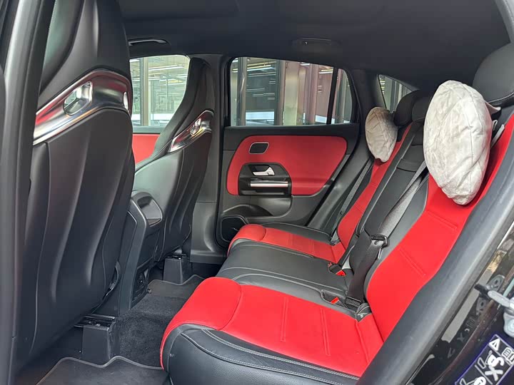 Фото 6 - Mercedes-Benz GLA-Class AMG