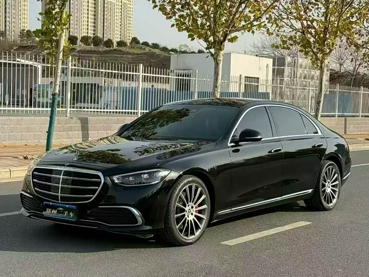 Фото 1 - Mercedes-Benz S-Class