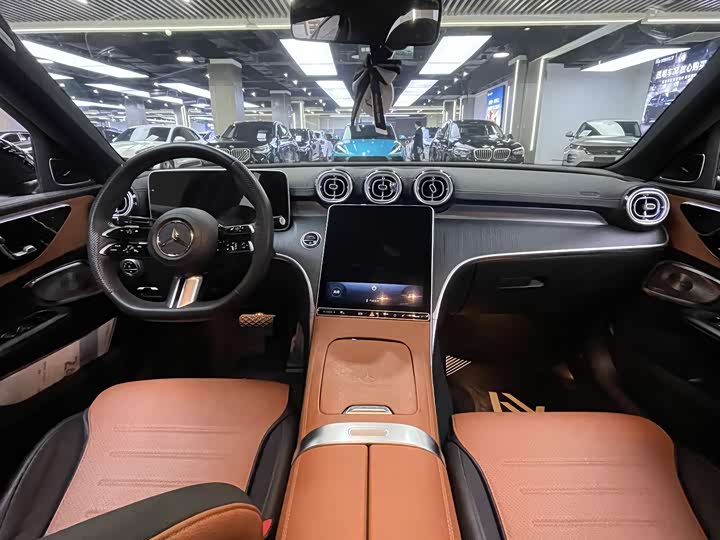 Фото 5 - Mercedes-Benz C-Class