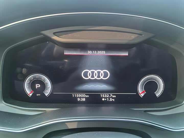 Фото 7 - Audi A6L