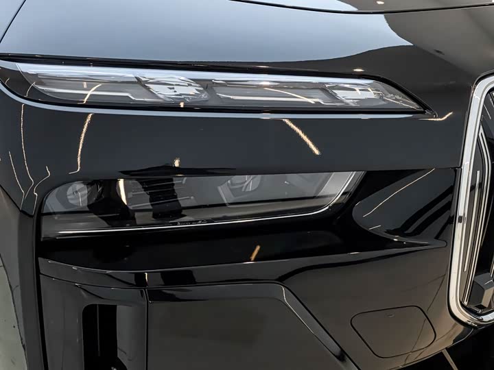 Фото 7 - BMW 7 Series