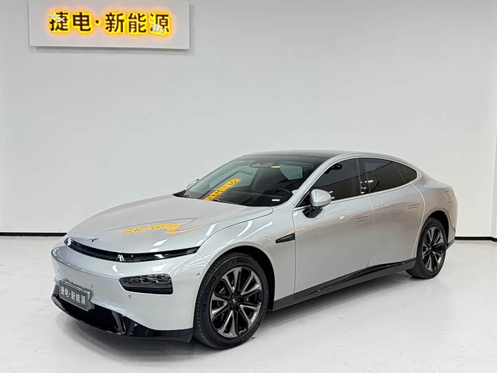 Фото 1 - XPeng P7