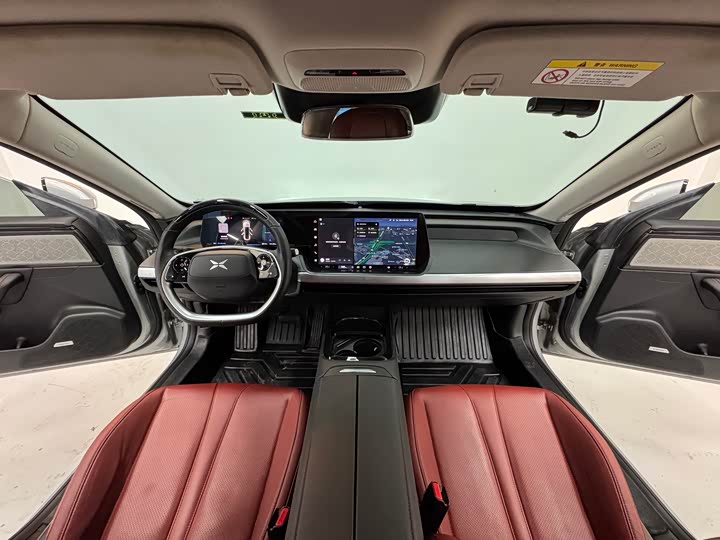 Фото 5 - XPeng P7