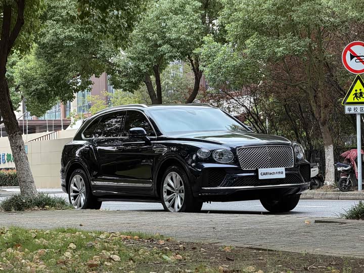 Фото 3 - Bentley Bentayga