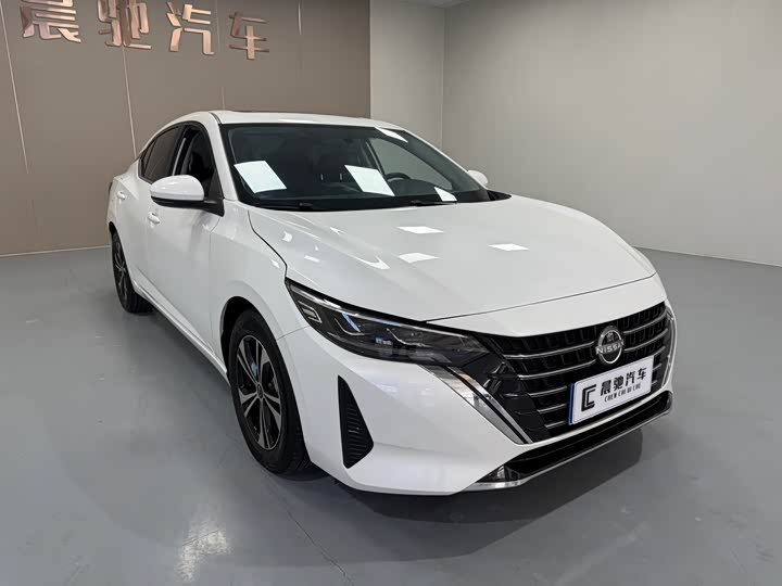 Фото 3 - Nissan Sylphy