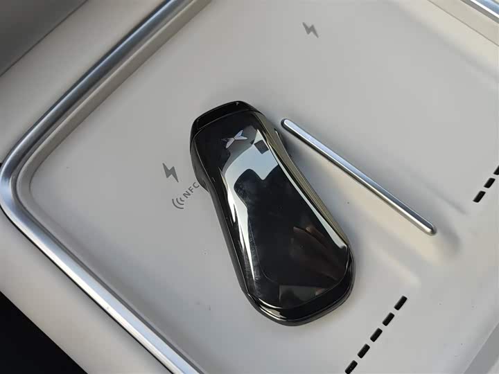 Фото 9 - XPeng G6