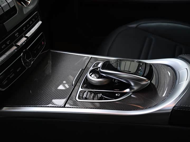 Фото 5 - Mercedes-Benz G-Class