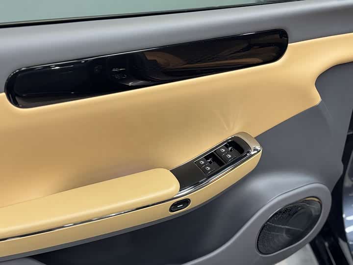 Фото 9 - Leapmotor C01