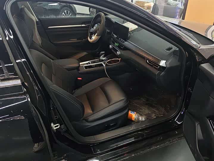 Фото 8 - Nissan Teana