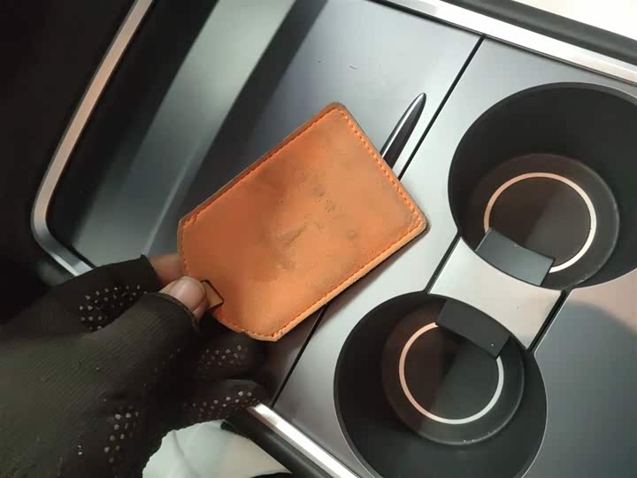 Фото 9 - Tesla Model Y